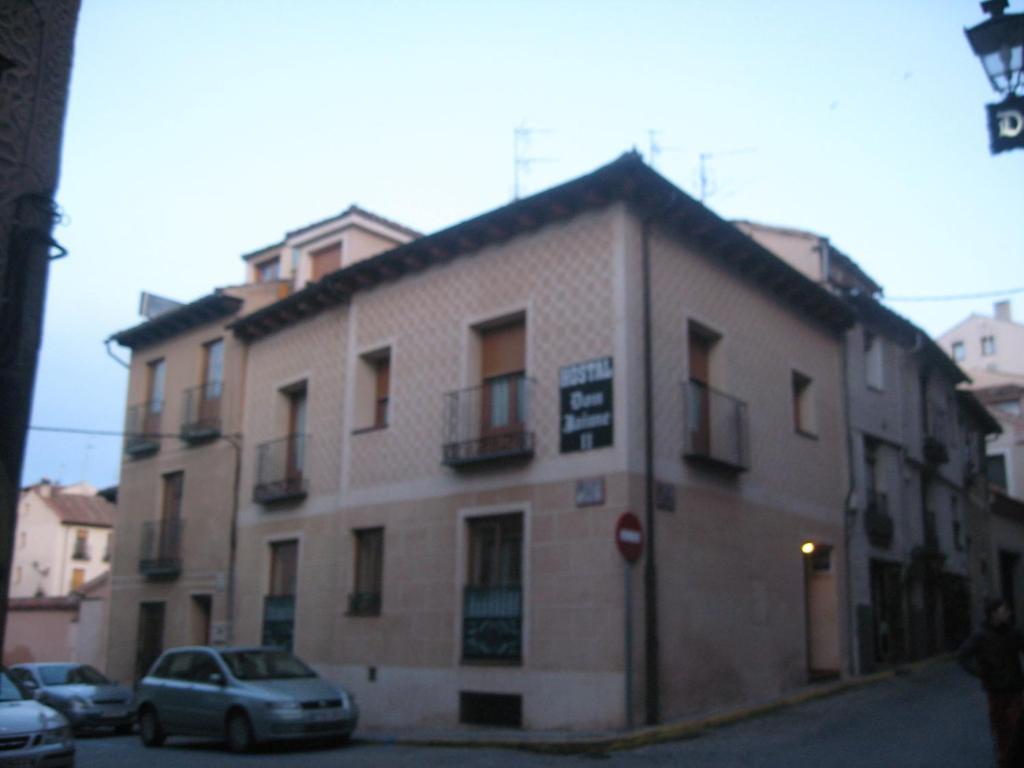 Hostal Don Jaime II Segovia Kültér fotó