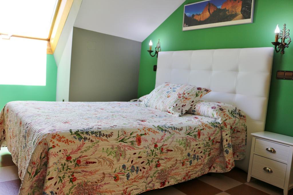 Hostal Don Jaime II Segovia Kültér fotó