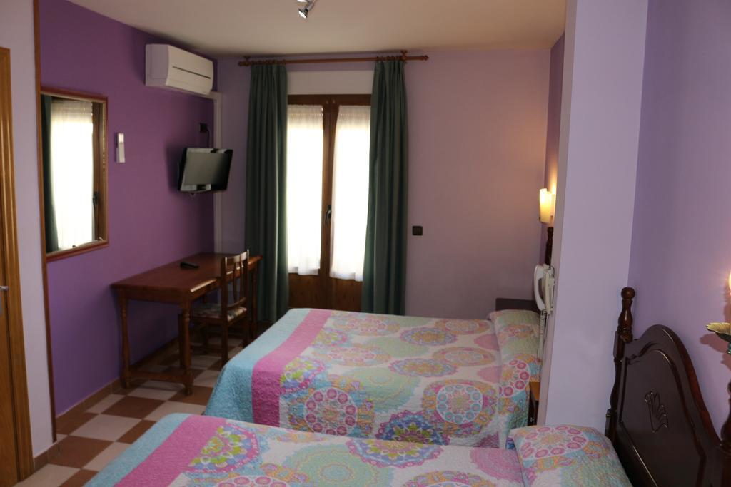 Hostal Don Jaime II Segovia Kültér fotó