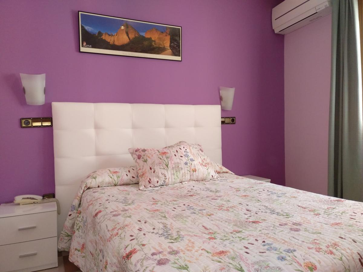 Hostal Don Jaime II Segovia Kültér fotó